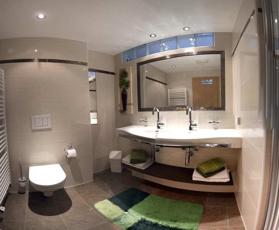 Ferienwohnungen Stefan Kröll Mayrhofen Zimmer foto